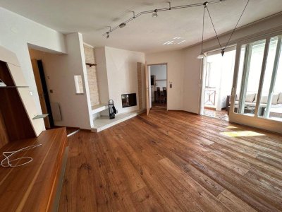 Schöne Vierzimmerwohnung mit Balkon und Tiefgarage in Lienz zu vermieten!