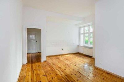 Berlin-Prenzlauer Berg (Helmholtzkiez) – 67,5 m² 2-Zimmer-Altbau im Erdgeschoss