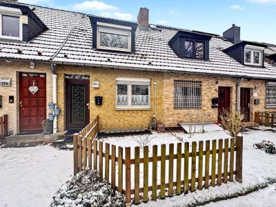 REIHENMITTELHAUS MIT 105 QM GESAMTFLÄCHE + EIGENEM GARTEN - ATTRAKTIVES SANIERUNGSOBJEKT IN TOP-LAGE