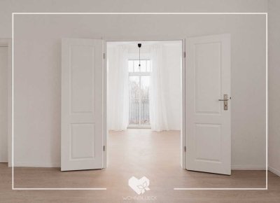 ALTBAUCHARME: HELLE & CHARMANTE 2-ZI.-WHG MIT  BALKON