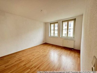 Schöne 2-Raum-Wohnung mit Dachterrasse in Stadtfeld Ost!