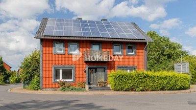 Großes Einfamilienhaus mit 6 Zimmern, Garten, Sauna, Kamin und Garage/Werkstatt