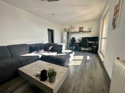 schicke 3-Raumwohung mit Einbauküche zu verkaufen