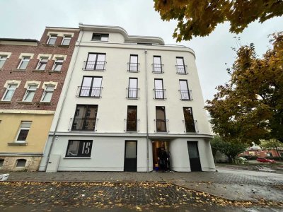 Exklusive 2,5-Zimmer-Wohnung mit Balkon