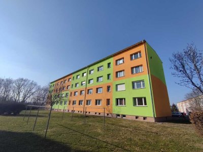 WIR suchen einen NACHMIETER - EBK kann übernommen werden