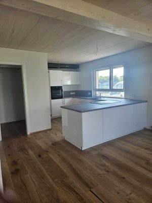 Erstbezug: Exklusive 4-Raum-EG-Wohnung in Meckenbeuren