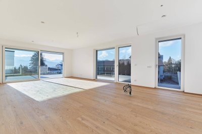 FAMILIENTRAUM in GMUNDEN mit SEEBLICK - 3 Zimmer - sehr großer Balkon - Wohnzimmer 44 m²