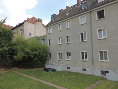 ERDGESCHOSSWOHNUNG 3 ZIMMER MIT GARAGE UND GEMEINSCHAFTSGARTEN AM ZENTRUM VON GE-HORST