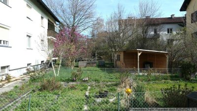 Kinderlachen im Eigengarten: Sonnig und ruhig gelegene 4-Zimmer-Gartenwohnung in Hall (#10408)
