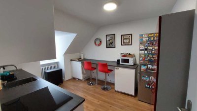 Nachmieter gesucht zum 01.06.2026 für 4-Zimmer Dachgeschosswohnung in Trier-Süd