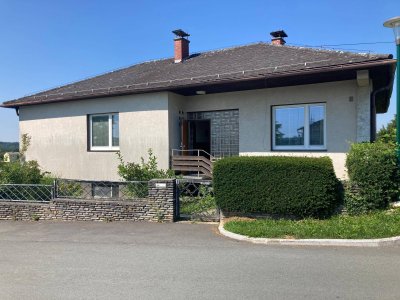 Schönes bezugsfertiges Einfamilienhaus in sonniger Ruhelage