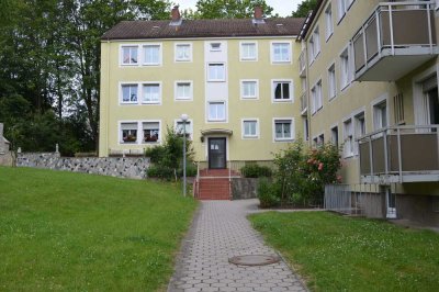 Top renovierte 3 Zimmer-Wohnung mit Einbauküche und Balkon