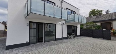 Barrierefreie, geschmackvolle 2-Zimmer-Wohnung mit gehobener Innenausstattung