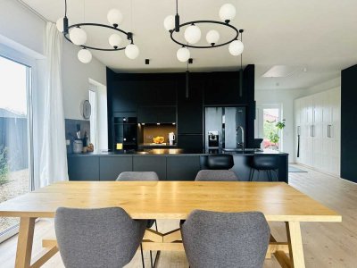 Altlandsberg/Wegendorf! Traumhaus im mit Weitblick - hochwertiger Wohnkomfort - neuwertig!