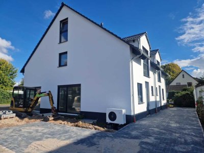 Neubau Doppelhaushälfte im beliebten Wormser Musikerviertel !