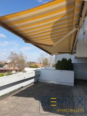 geräumige 5-Zimmer-Wohnung mit Terrasse zu verkaufen.