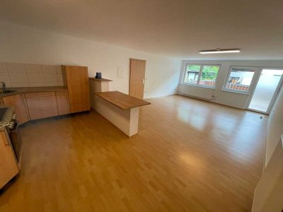 Elmstein - Appartement, Einbauküche, Terrasse