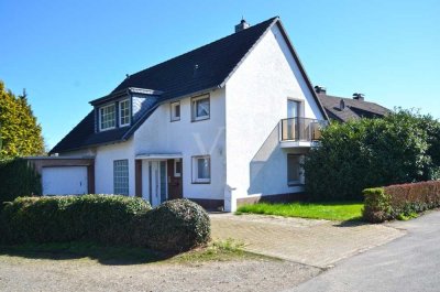 Wohnen mit Perspektive – Einfamilienhaus mit Einliegerwohnung auf naturnahem Grundstück