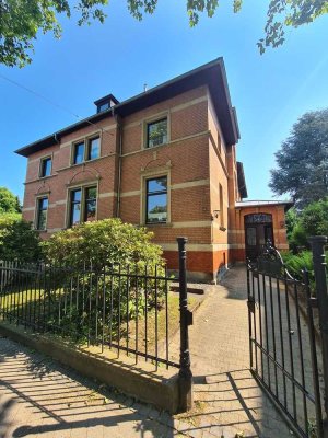 Wunderschöne Wohnung mit Loggia in Wilhelmshöhe