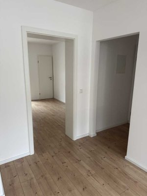 Modernisierte Single-Wohnung mit Terrasse – zentral in Herzogenrath