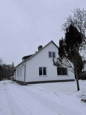 Einfamilienhaus mit 6 Zimmern und Garage in Bremen-Osterholz