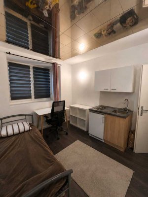 Zuhause mit einem Zimmer in Aachen