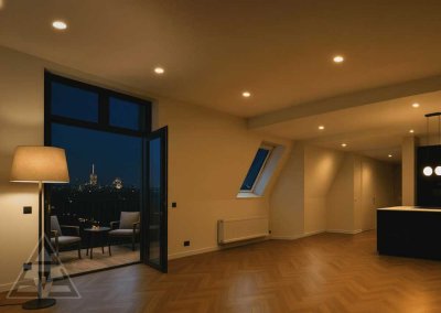 Über den Dächern des Medienhafens: Kernsanierte Traumwohnung im Dachgeschoss