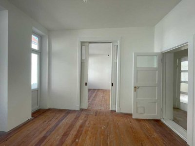 Sanierte Altbauwohnung Blücherplatz, 3,5 Zimmer 85 m² OG1