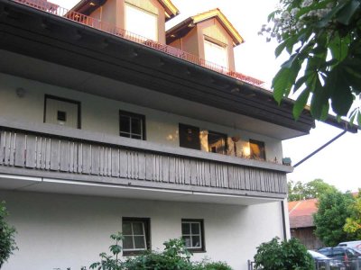 Schöne geräumige 3-Zimmer-Maisonette-Wohnung in Feldkirchen-Westerham