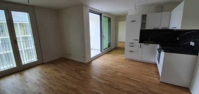 Neuwertige 2-Zimmer Wohnung mit Balkon in München-Obermenzing