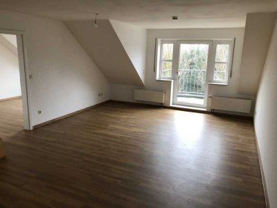 Moderne Maisonettwohnung mit ausgebautem Spitzboden!