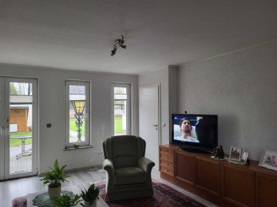 Erdgeschosswohnung mit Klimaanlage in Neuwied Block