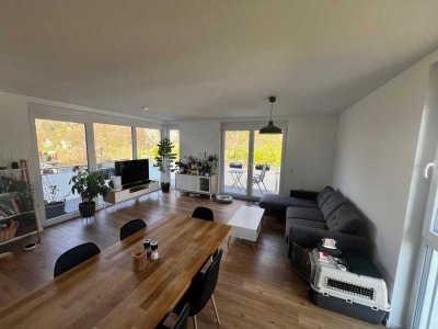 Geschmackvolle Maisonette-Wohnung mit geh. Innenausstattung mit EBK in Freiburg im Breisgau