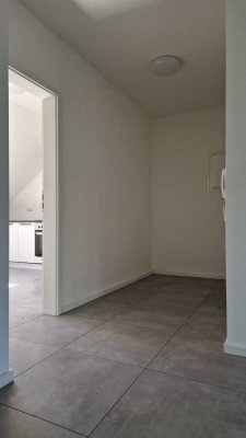 Moderne Dachgeschosswohnung mit Charme – 4 Zimmer, lichtdurchflutet & saniert