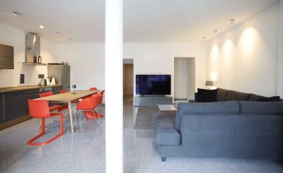 WOHNEN UND ARBEITEN NAHE STADEWÄLDCHEN