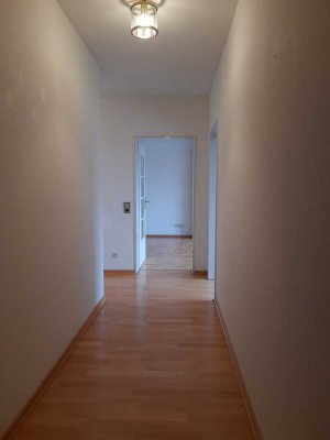 Perfekte 3-Zimmer Wohnung in ruhiger Wohngegend