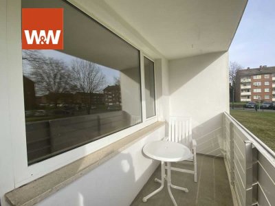 Komplett Renovierte Wohnung mit 3 Balkonen und Stellplatz in Nord Benrad