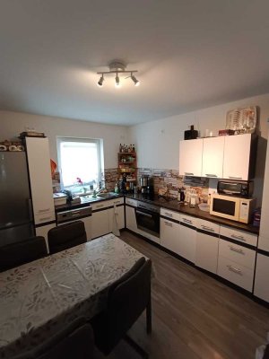 1150 € - 101 m² - 4.0 Zi.