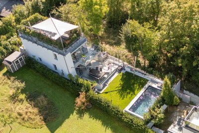 Exklusives Weinberg-Refugium: unverbaubarer Panoramablick in absoluter Ruhelage I hightech Pool I Dachterrasse mit Whirlpool I Erdwärme, Solarpaneele, Fußbodenheizung, Kühldecke