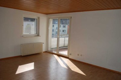 Hagen-Haspe,helle,frisch renovierte  2-Zimmerwohnung, mit  1 Freimiete !!!