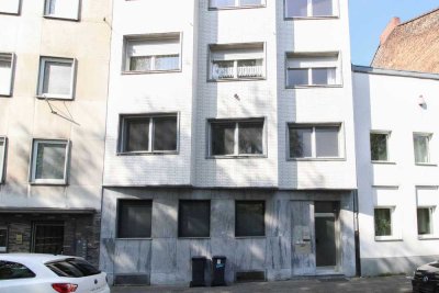 Mehrfamilienhaus mit 5 Einheiten und Top-Potenzial in zentraler Lage von Neuss