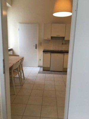 1 Zimmer Wohnung , Studenten Sie oder Er