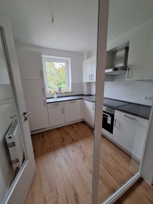 zu SOFORT Verfügbar- renovierte Wohnung inkl. neue Einbauküche zu sofort bereit