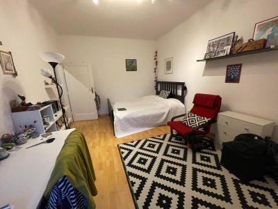 Gemütliche 2-Zimmer-Wohnung in Top-Lage am Nestroyplatz – möbliert