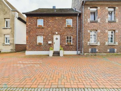 Altstadtschatz am Alten Rathaus | Vermietetes Einfamilienhaus mit Wintergarten und Stellplatz