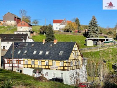 Fachwerkhaus in Klingenberg – Wohnen und Arbeiten unter einem Dach!