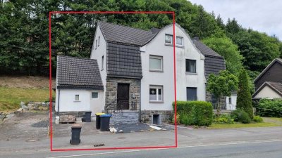 ***Bereit zum Einzug - frisch modernisierte Doppelhaushälfte in Meschede-Berge***