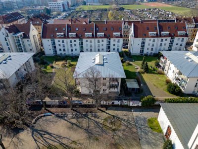 3-Raumwohnung mit Balkon und Terrasse ideal für Eigennutzer.