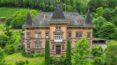 Preisreduzierung **Villa Hemmer** Prächtige Villa im Renaissance-Stil mit barocken Akzenten