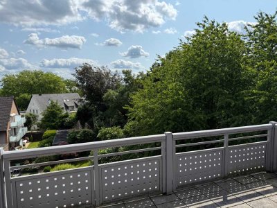 Geschmackvolle 3-Zimmer-DG-Wohnung mit Einbauküche in Dortmund
